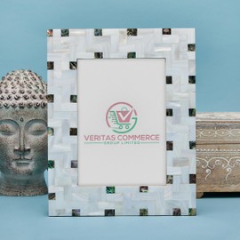 Handcrafted White & Silver Mother Of Pearl Photo Frame - Elegant 6x4 Design - Ideal For Any Decor - Exquisite Craftsmanship & Style - Perfect For Gifts & Capturing Memories