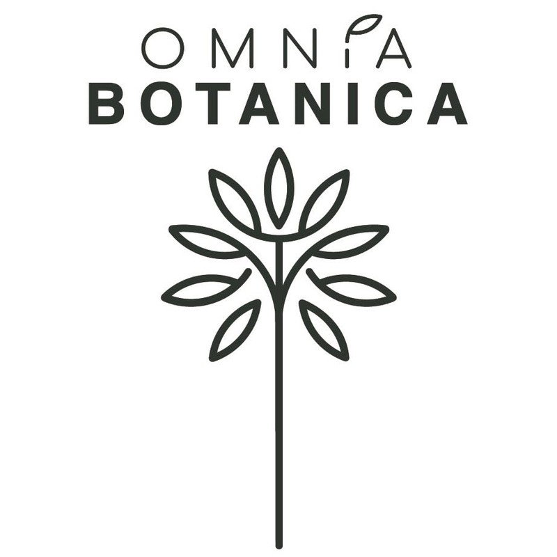 OMNIA BOTANICA - Pennello Kabuki - Polvere viso - Trucco