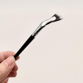 Fan-shaped Angled Eye Makeup Brush for Shading and Lashes Brush 3ea