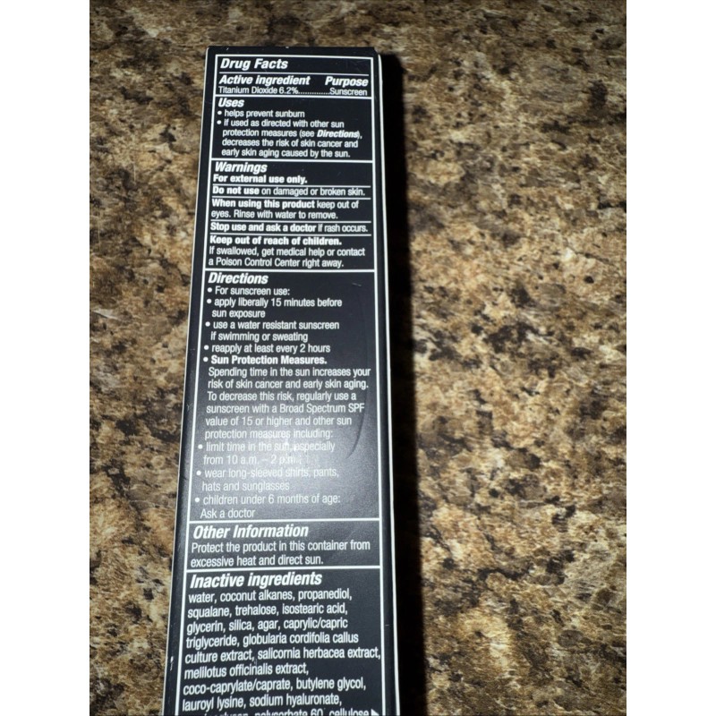 bareMinerals - Tinted Moisturizer - Buttercream 03 - SPF30 -