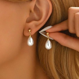 Aneneiceera Vintage Teardrop Pearl Dangle Earrings Gold Oval Pearl Earrings Wedding Pearl Drop Earrings Minimalist Earrings Jewelry for Women