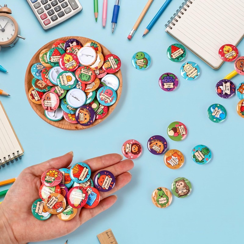 XunYee 200 Pcs Reward Button Pins Mini Round Inspirational Button,
