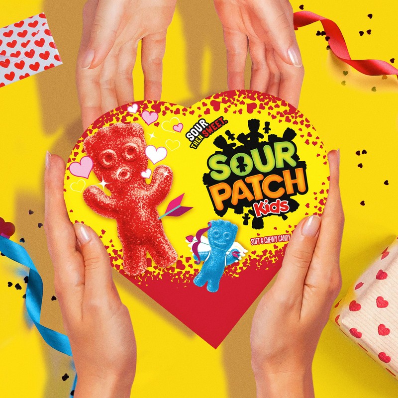 SOUR PATCH KIDS Soft & Chewy Valentines Day Candy, 6.8