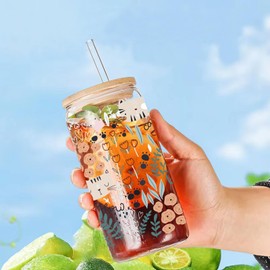 Fenmshairy Cat and Floral Drinking Glass Cup 16 Oz with Bamboo Lid and Straws, Iced Coffee Beer Cocktail Glass Tumbler, Holiday Christmas Birthday Gift for Dad Mom Sister Friends Bestie