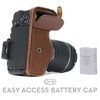 MegaGear MG1171 Ever Ready Leder Kamera Halbtasche mit Trageriemen und