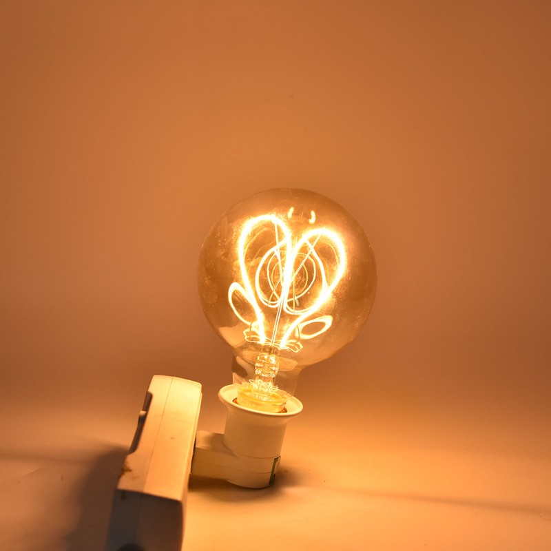 G95 Heart Shaped LED Retro Bulb E27 4W Dimmable Light