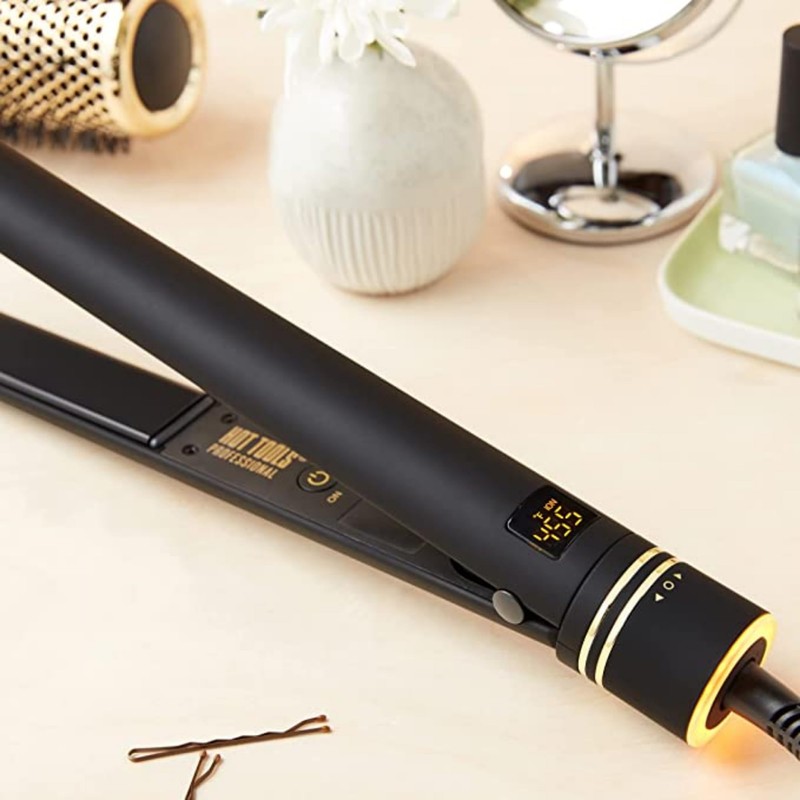 HOT TOOLS Pro Artist Black Gold Ionic 1 Inch Flat