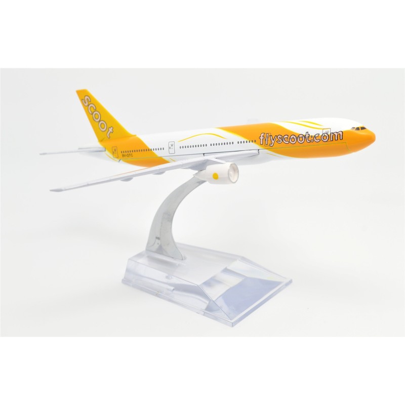TANG DYNASTY 1/400 16 cm Scoot Scoot Airlines Boeing Aircraft