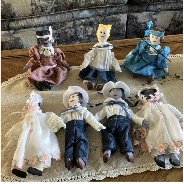 Unbranded Historical cloth dolls Hitty Style 7 inch, With a