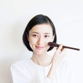 SHAQUDA Uve Mineral Foundation Brush UBU Mineral Foundation Brush [810]