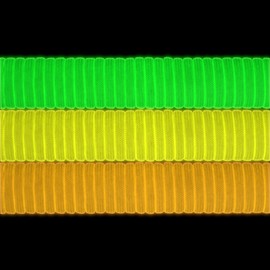Paracord 550 fluorescent rope, universally applicable, survival rope made of tear-proof parachute cord (core coat rope made of nylon) universal survival cord - 7 cords 31m/100ft 550lbs capacity, lights in the dark, colour: yellow. IMPORTANT: THIS PARACOR