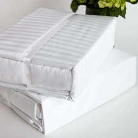 eBeddy Linens 800 Thread Count Ultra Silky Soft Egyptian Cotton 3-Pieces Duvet Cover Hidden Zipper Closer & Corner Ties Durable and Fade Resistant (Super King 98" x 108", White Striped)