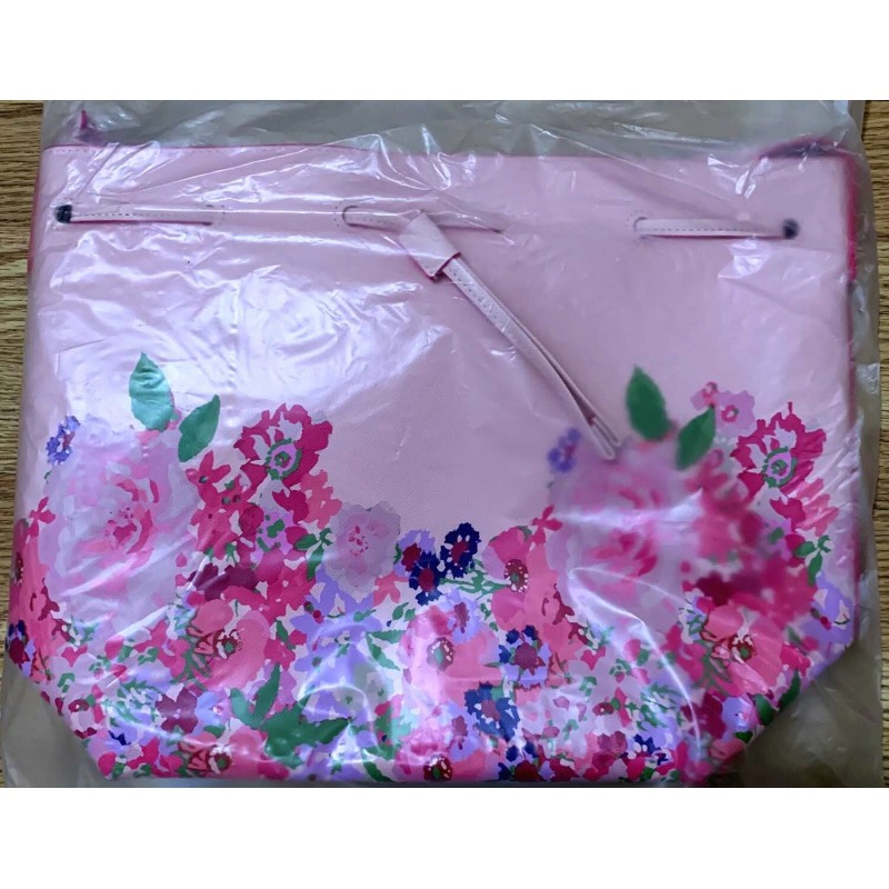 Estée Lauder Wild Blossoms Limited Edition Set