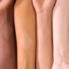 essence, polvo matificante, amarillo, banana loose powder