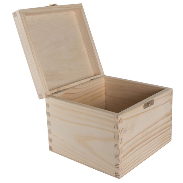 WooDeeDoo Square Wooden Box with Hinged Lid and Clasp –
