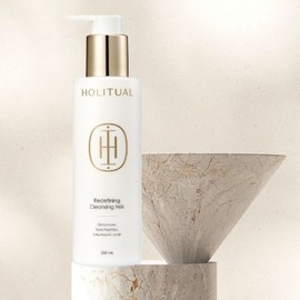Holiual Redefining Cleansing Milk 200ml Aesthetic Deep Cleansing Hypoallergenic Mildly Acidic / 홀리추얼 리디파이닝 클렌징 밀크 200ml 에스테틱 딥클렌징 저자극 약산성