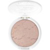 essence catching Clouds cloud-touch highlighter, No. 01 Daily Dose of