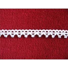 Unbranded MINIATURE WHITE LACE TRIM 3/8 INCH - PRECUT IN 1 YARD PIECES #11