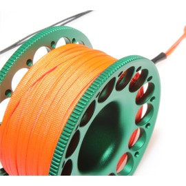 DIVETEC 98FT SCUBA DIVING REEL: Aluminum Finger Spool with Stainless Steel Double-End Bolt Snap, Bright Color Nylon Line, Large Center Hole, and Easy to Hang Buckle for Wreck and Reef Diving (GREEN)