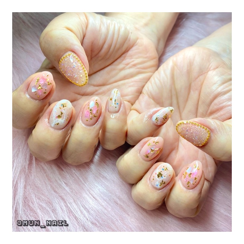 Pink Mother of Pearl Marble Nail Tips - Long Oval