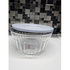 Mr.Gadget's Solutions Space-Saving Ribbed Plastic Bowl Set with BPA-Free Lids for Storage