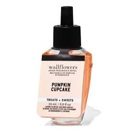 White Barn PUMPKIN CUPCAKE Wallflowers Home Fragrance Refill 0.8 Fluid Ounce