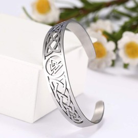 Dreamtimes Stainless Steel Nordic Viking Design Triskele Irish Celtic Knot Bangle Vintage Amulet Jewelry Gifts for Women Men Teens Stainless Steel, Stainless Steel, No gemstone