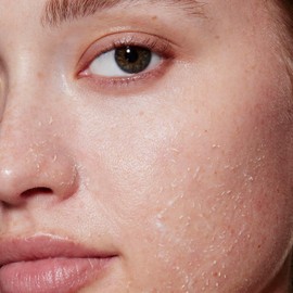 e.l.f. SKIN Exfoliante Suave de Peeling, Limpiador, Efectivo, Fácil de Aplicar, Exfolia la Piel Muerta, Elimina la Suciedad, Ideal para Todo Tipo de Piel