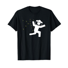 Beekeeper chased by bees funny running beekeeper T-Shirt
