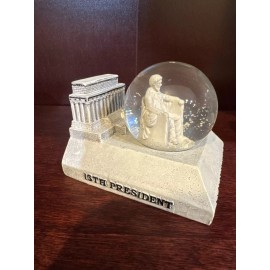 Lincoln Memorial water ball (Resin)