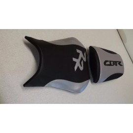 custom seat covers HONDA 2005/2006 CBR600RR BLACK VINYL CF TEXTURE/SILVER FRONT & REAR SEAT COVERS