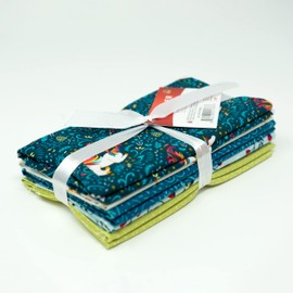SINGER® Fabrics - 5 Piece Fat Quarter Bundle - Unic Wishes