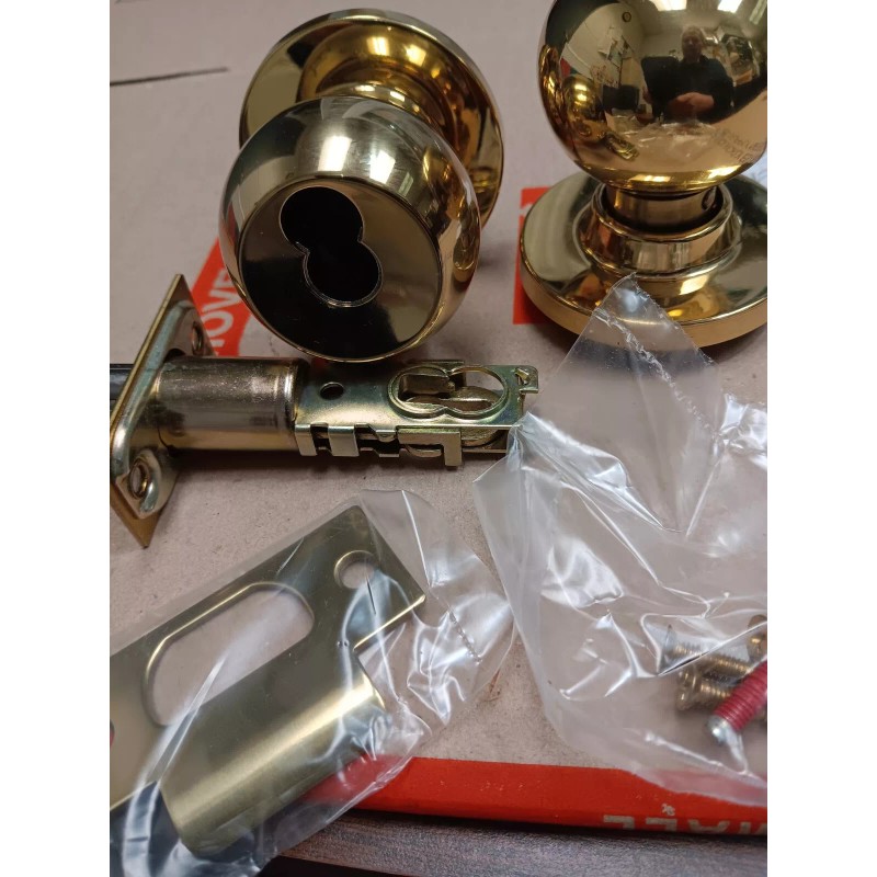 falcon gr2 sfic entry lock. BRASS finish