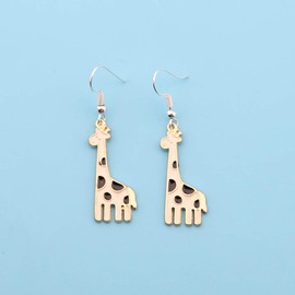 POTIY Giraffe Gifts Gold Plated Giraffe Charm Bracelet Adjustable Pearl Bracelet for Giraffe Lovers Animal Lovers