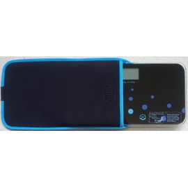 NewlineNY Trendy Wave Mini Bathroom Scale + Travel Slip Case, SBB0721M-NYTW + NY-MSS101-BBL