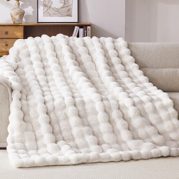 Anysay Faux Fur Throw Blanket, 1000GSM Fluffy Soft Bubble Blanket