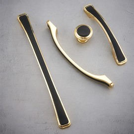 Guolich 2 Pack Hole Centers 3.77”（96mm Kitchen Bedroom Balcony Handles, Zinc Alloy Square Black Gold Color Cabinet Drawer Handles Modern Hardware