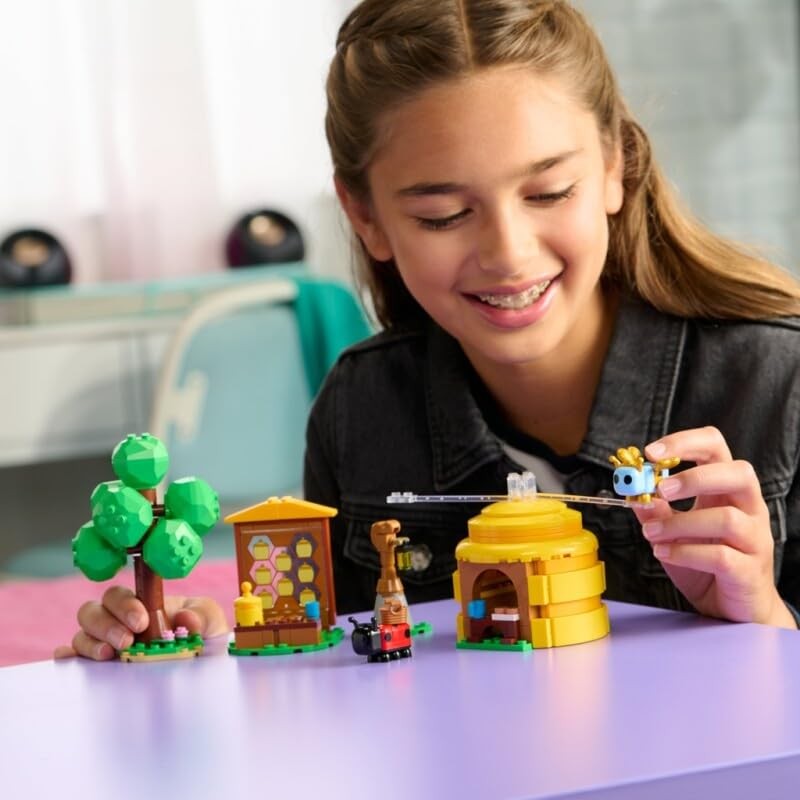 BLDR Adopt Me! Coffee Shop Interior Building Set - 225