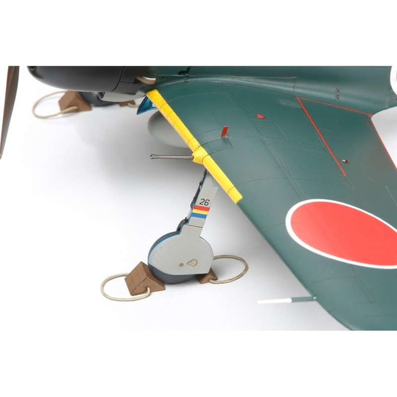 Tamiya 61103 Model Aeroplane A6M5/5A Zero Model 52 (1:48 Scale)