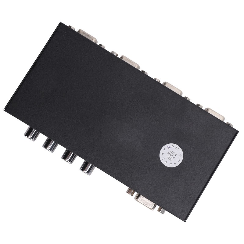 4 in 1 Out 15 Pin Female 1920 X 1440