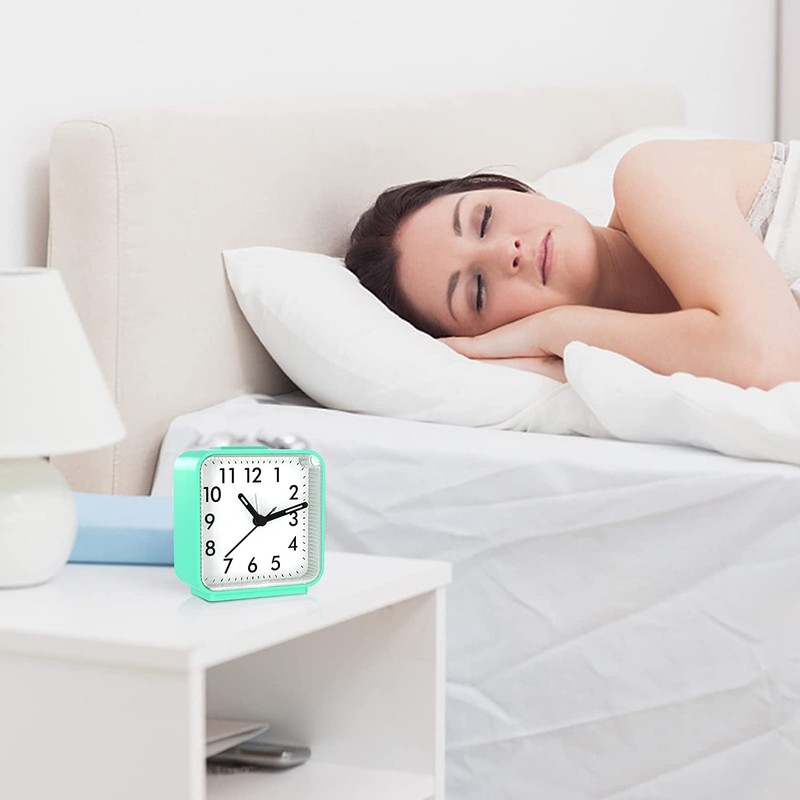 AMIR Analog Alarm Clock, Silent Non Ticking Small Clock, Travel