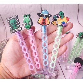 24 Packs Bulk Mini Alien Bubble Wands for Kids 3-5 Years Birthday Party Favors, Classroom Carnival Prizes, Summer Space Outdoor Playing Blowing Bubbles Gifts