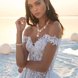 BriLove Bridal Jewellery Set for Wedding Women Multi Teardrop Cluster Crystal Statement Necklace Dangle Earrings Link Bracelet Clear Gold-Tone