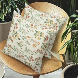 Betadistor Cushion Covers 45 x 45 cm Green Grass Decorative Throw Pillow Covers Pillowcases for Sofa Garden Outdoor Home Decor Set of 2, Little Grass, 521-0457