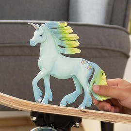 SCHLEICH Bayala - Juguete de Unicornio para niñas y niños a Partir de 5 años, Semental de Unicornio malvavisco