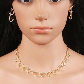 Sunsoul By Touchstone Indian Bollywood Handcrafted Attractive Lovely Studded Diamond Look Quality Cubic Zirconia CZs Designer Jewelry Delicate Necklace Set In Two Tones For Women.