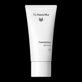 Dr. Hauschka Foundation Almond 30mL