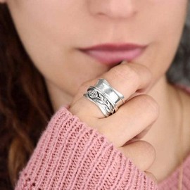 Stocking Stuffers Holiday Outfits for Women 2024 Silver Spinner Ring Women Boho Fidget Rings Turquoise Spinner Chunky Rings Vintage Statement Ring Anxiety Ring Jewelry Gift