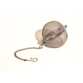 Mahamosa Herbal Flower Tea Blend and Tea Infuser Set: 8 oz Cut and Sifted Rose Hips Herbal Tea, 1 Stainless Steel Tea Ball Infuser (Bundle- 2 items)(Tea ingredients: Cut and sifted rose hips)