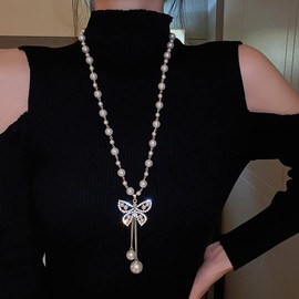 Jumwrit Pearl Rhinestone Necklace Long Sweater Chain Gold Y Necklace Sparkle Butterfly Pendant Necklace Statement Layered Pearl Necklace Elegant Jewelry Dressy Collocation for Party Wedding(Style 1)
